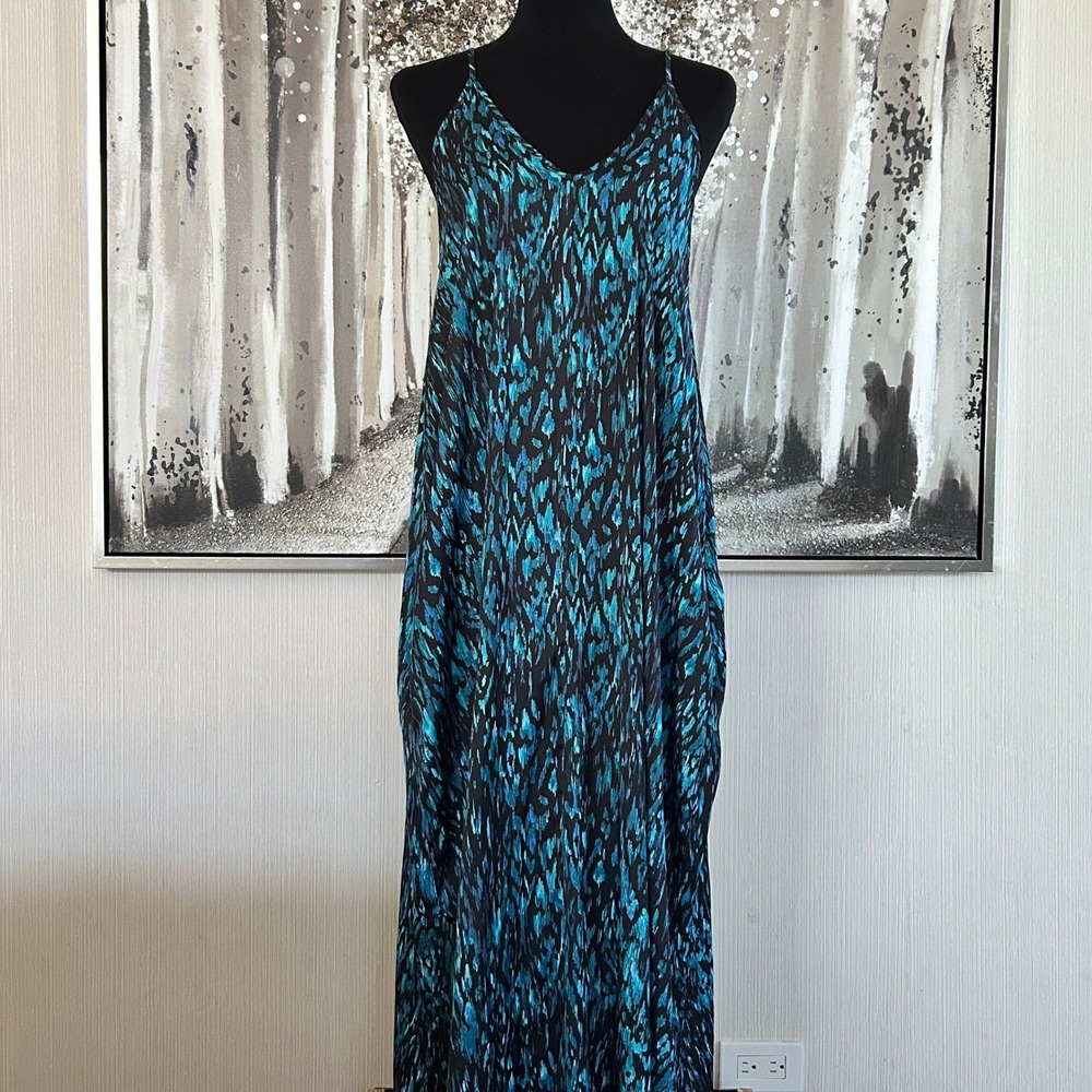 Van Winkle & Co Satin Sleeveless V-Neck Maxi Chemise Dress - Size M